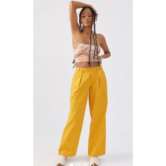 BDG Maya Baggy Trouser Pant XS in Gold NWT - Picture 3 of 9